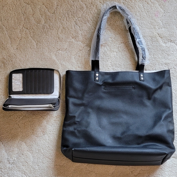 Jewell by Thirty One tote and wallet set - Picture 2 of 5